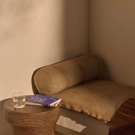 Hotell Luura - Cliff, Paros, Morgans Originals (adults Only) Páros