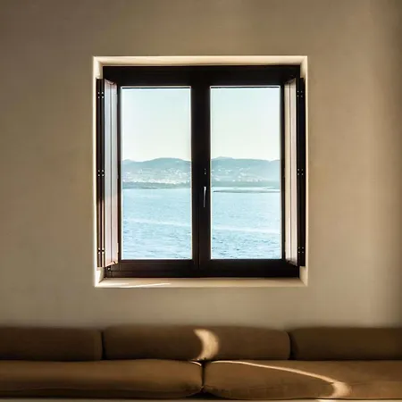 Luura - Cliff, Paros, Morgans Originals (adults Only) Hotel